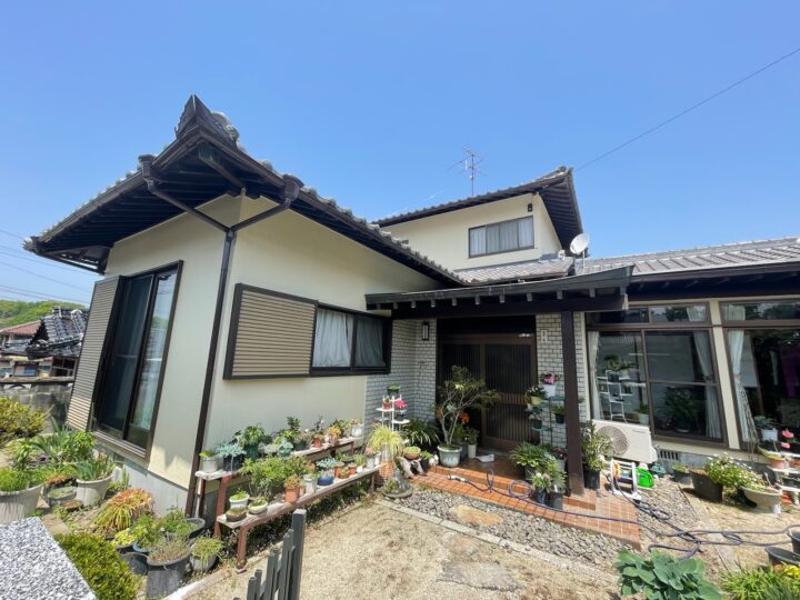 福岡県嘉麻市　Y様邸　外壁塗装・屋根漆喰補修工事　